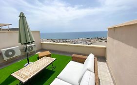 Candela 55 Dúplex con terraza y piscina